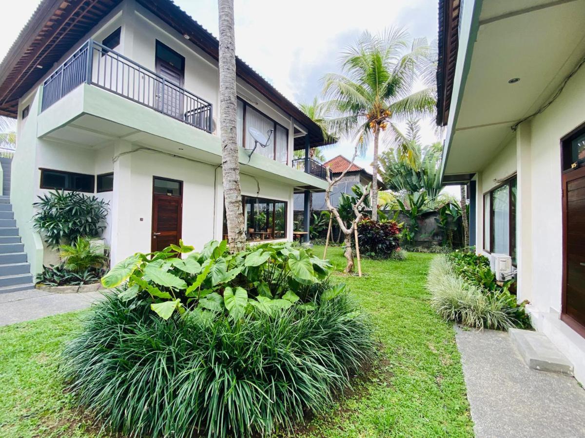 Putri Ayu Cottages Ubud Exteriör bild