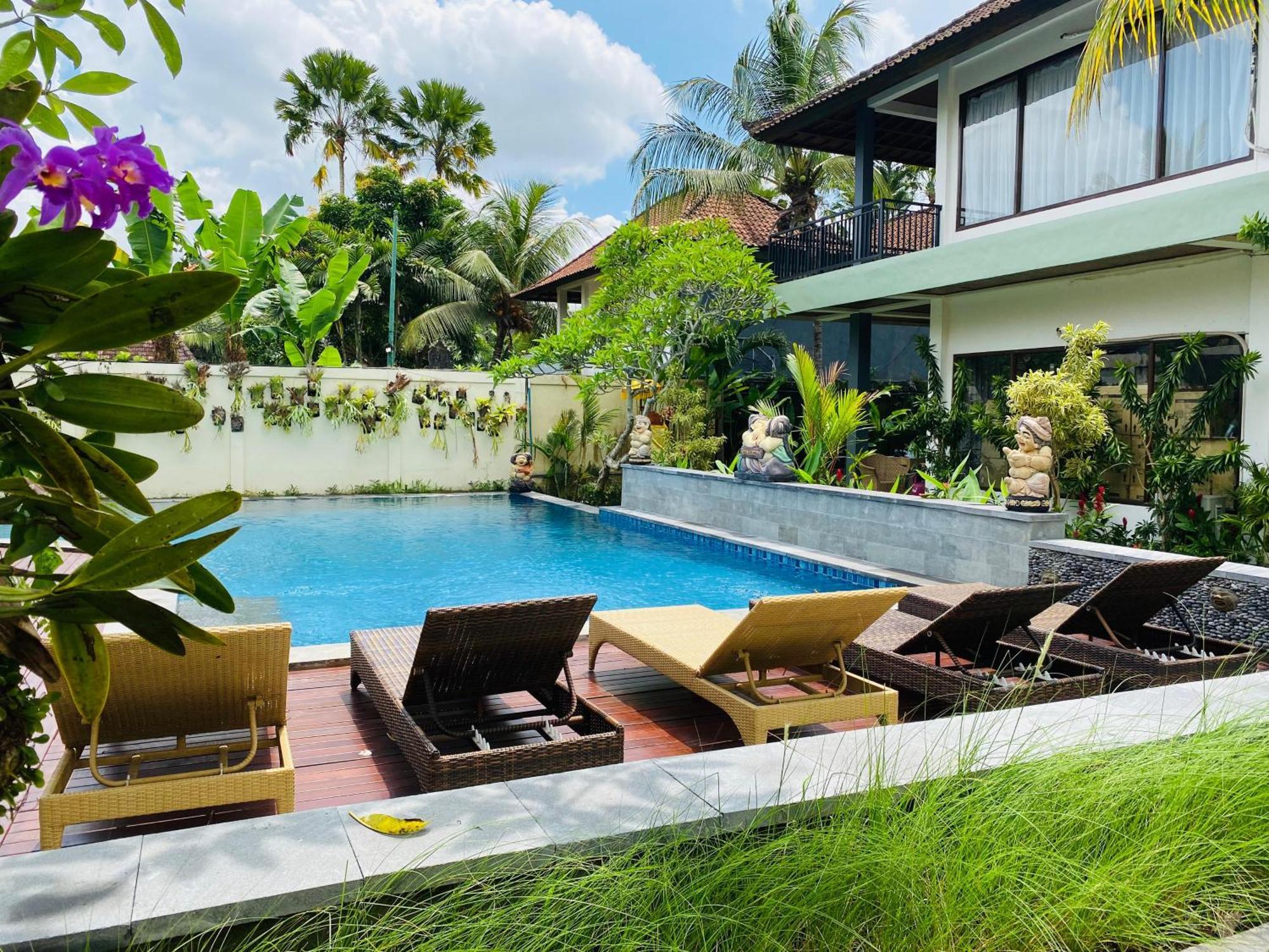 Putri Ayu Cottages Ubud Exteriör bild