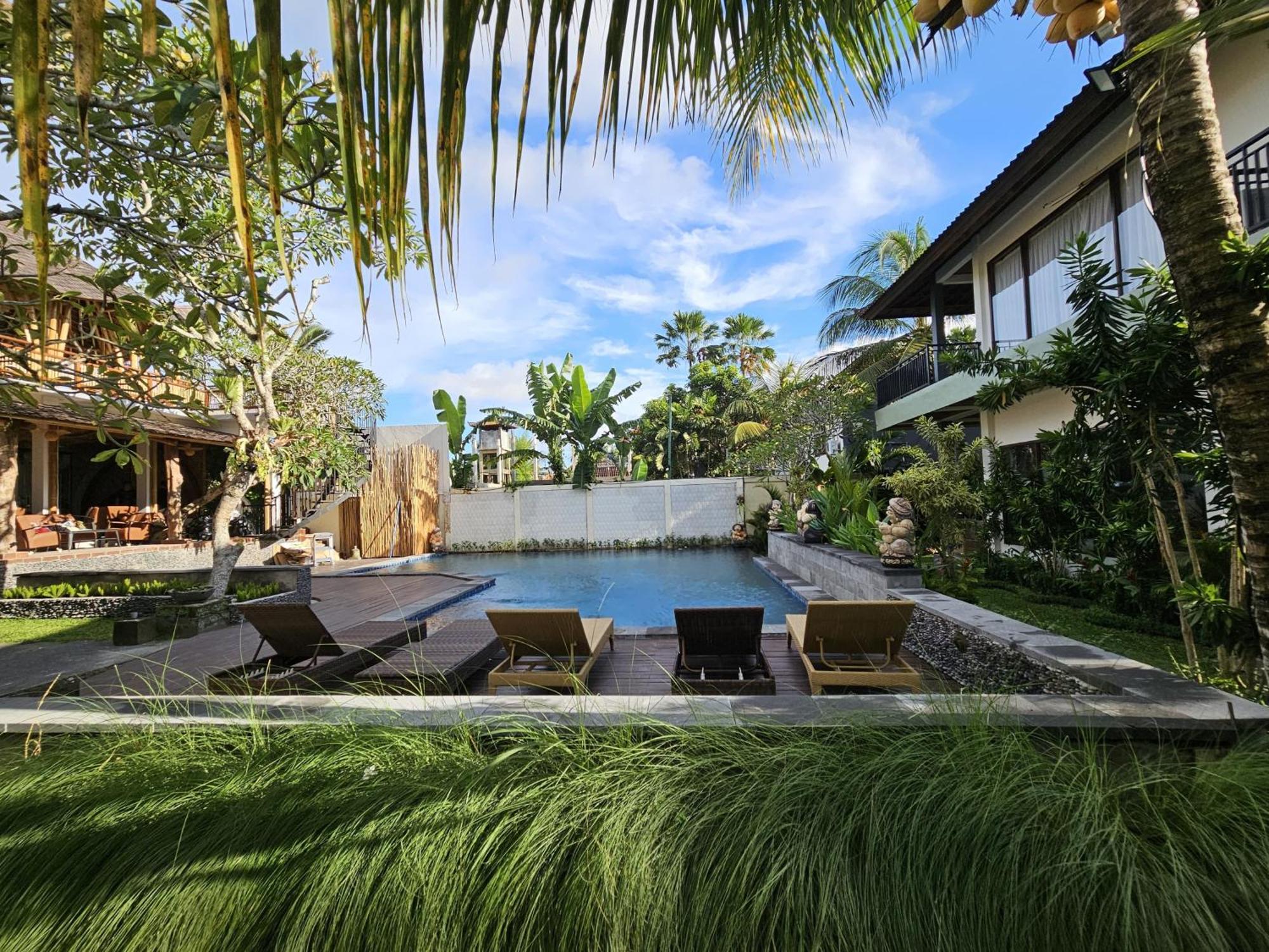 Putri Ayu Cottages Ubud Exteriör bild