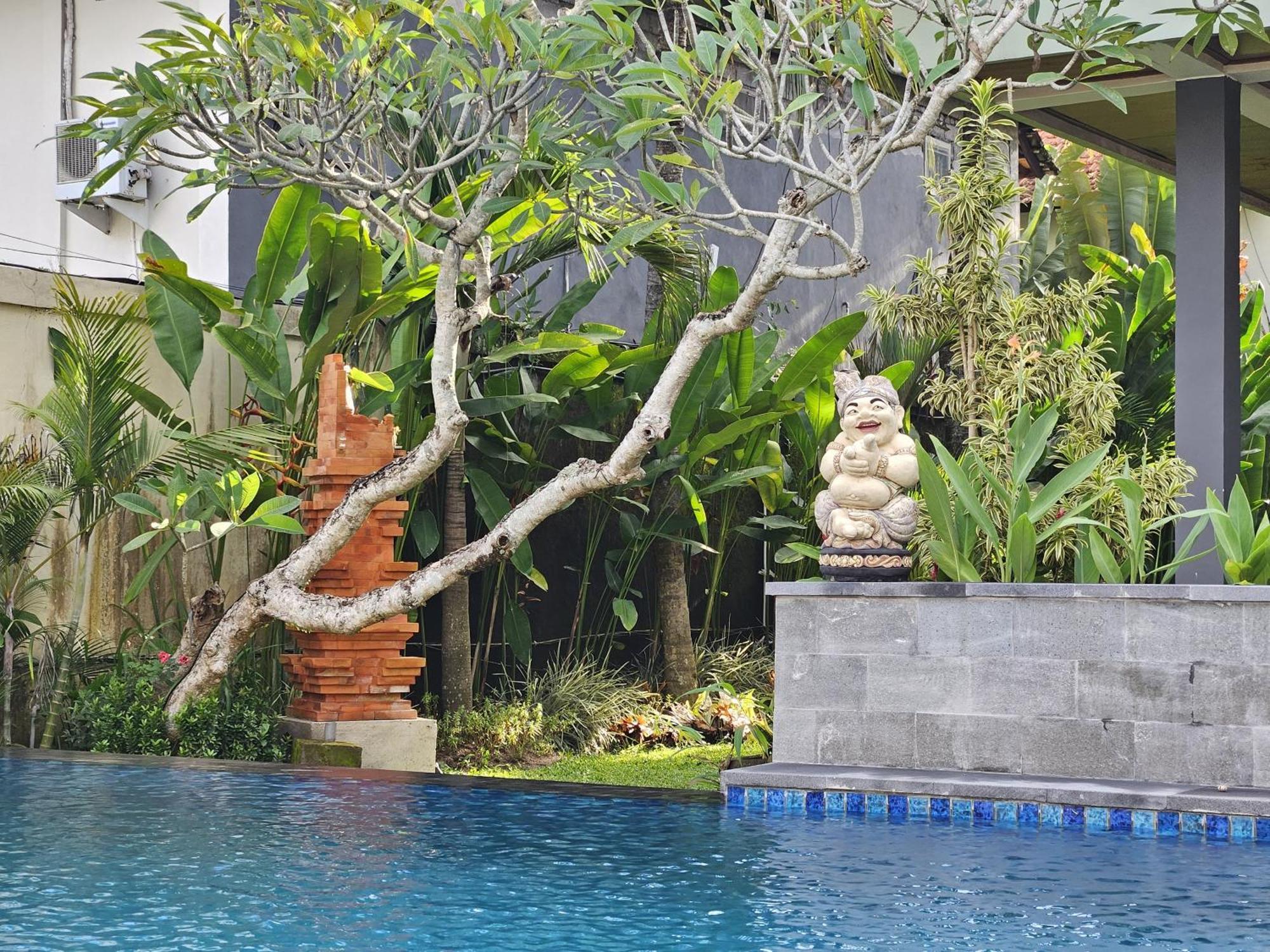 Putri Ayu Cottages Ubud Exteriör bild